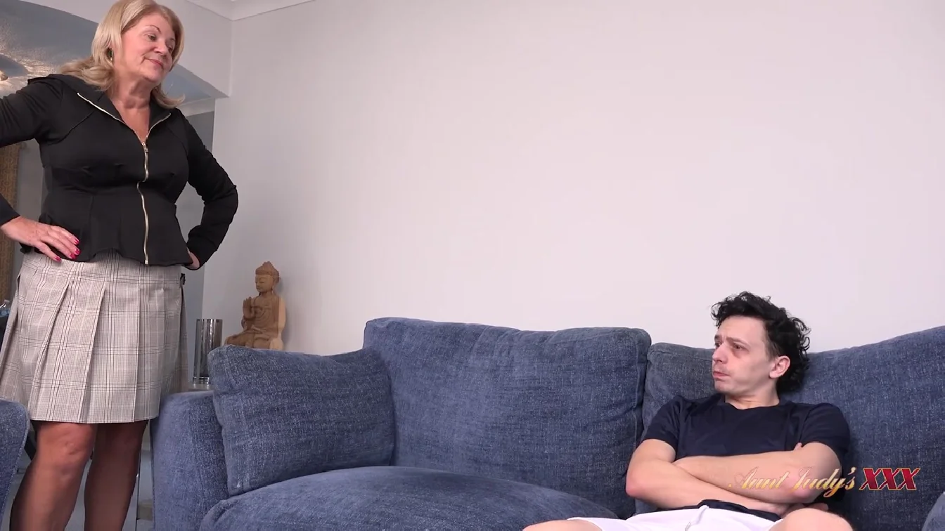 AuntJudys Cassandra XXX